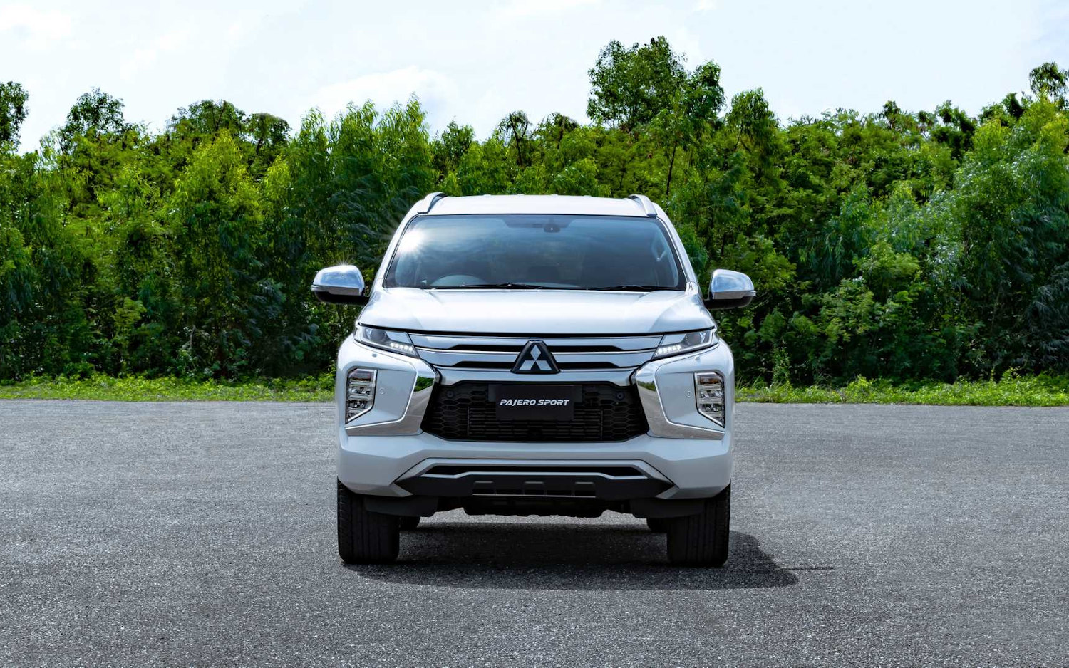 Mitsubishi Pajero Sport GT Premium 2020 SUV Drive
